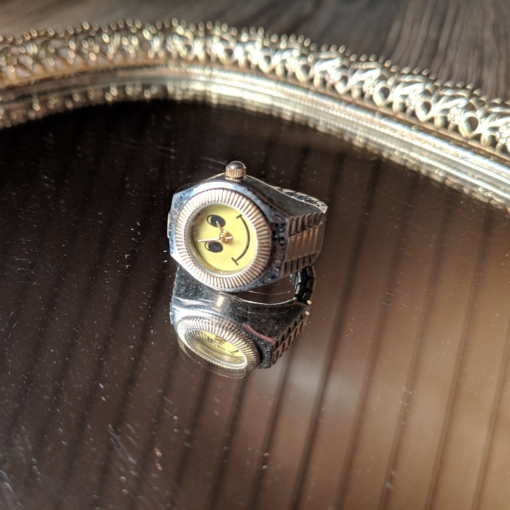 Watch ring
